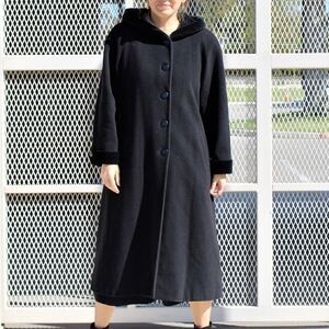 Vintage Black Lambswool Forecaster Velvet Trimed Hooded Long Trench Coat (10)